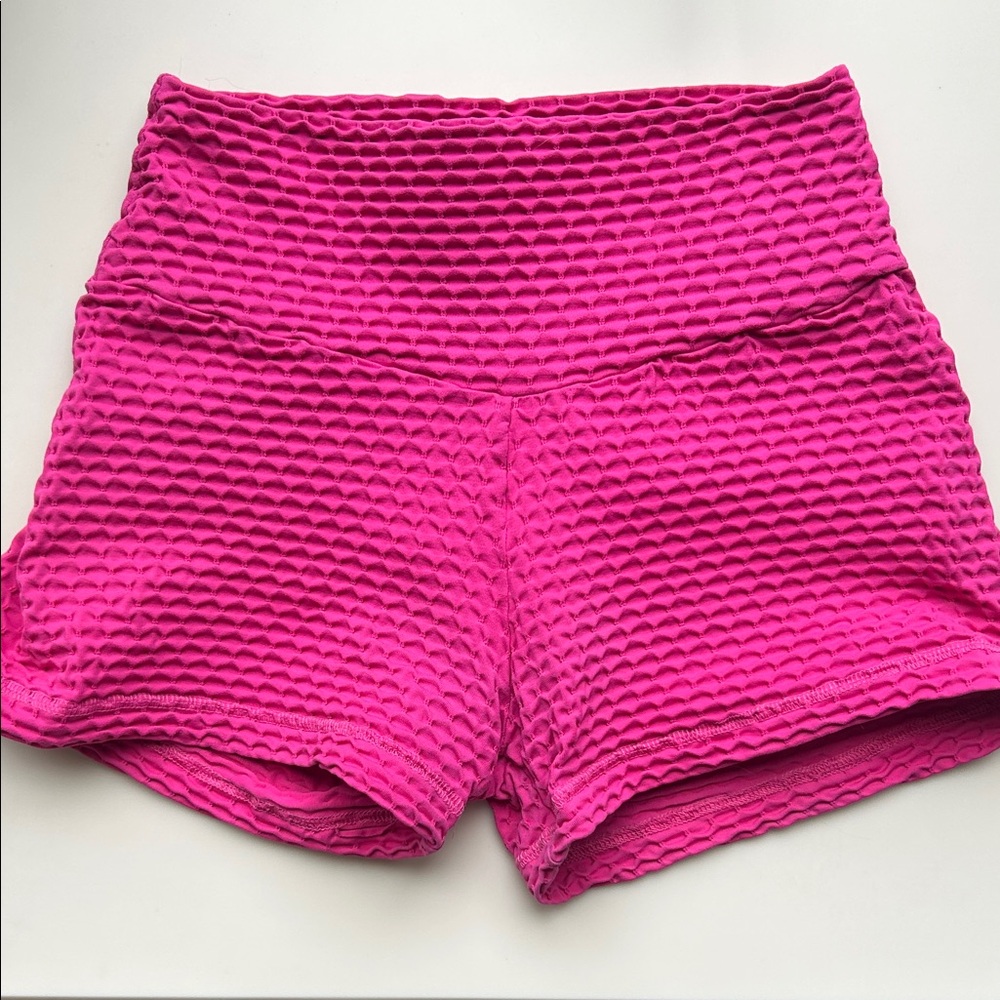 CLS Women's Pink Textured Shorts